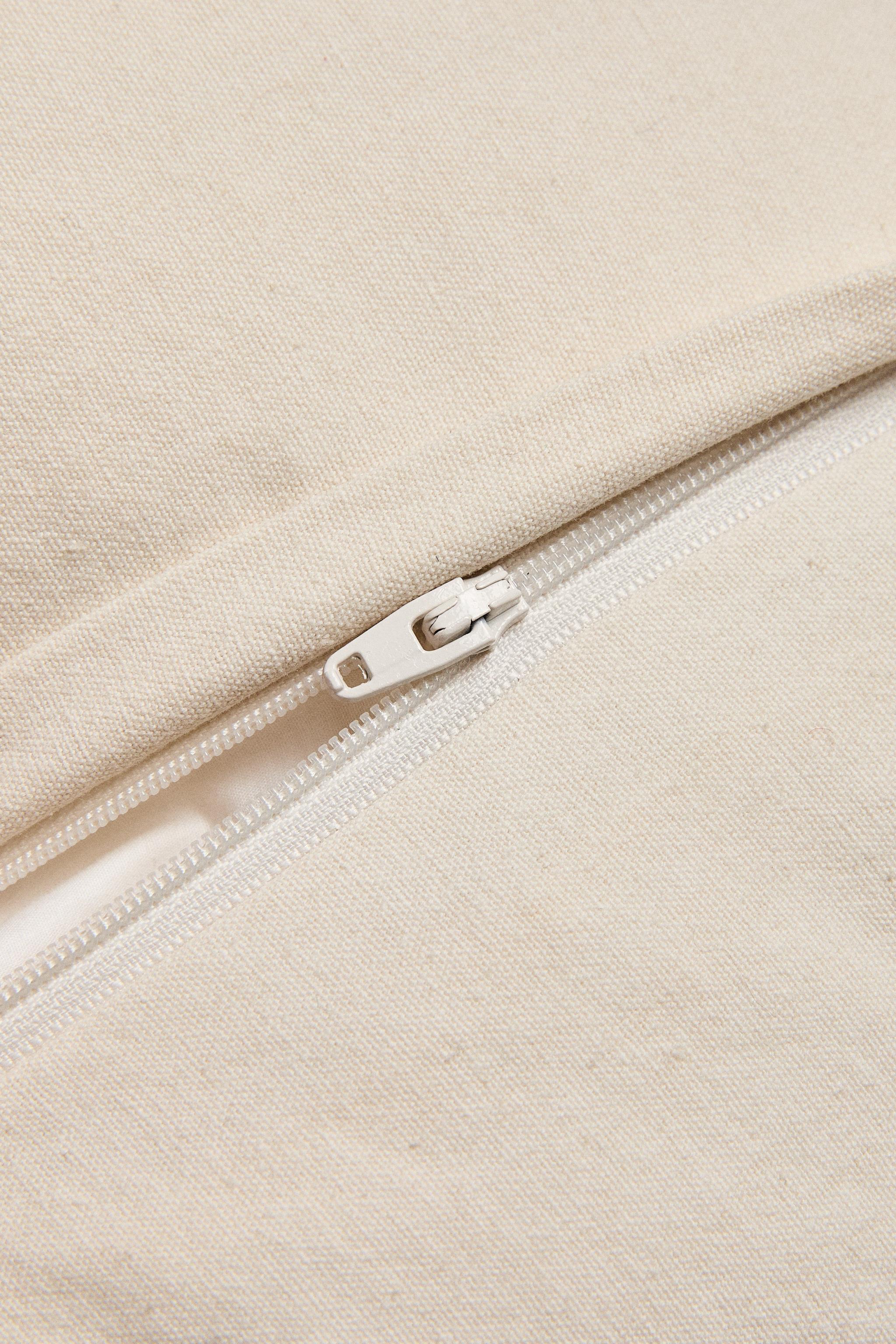 DOG ON A SLEIGH CHRISTMAS WOOL THROW PILLOW COVER